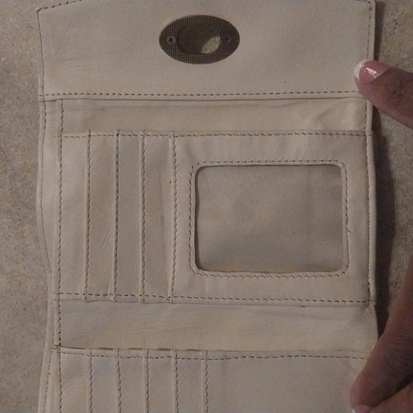 Women Faux Animal Print Metallic Wallet - Picture 3 of 5